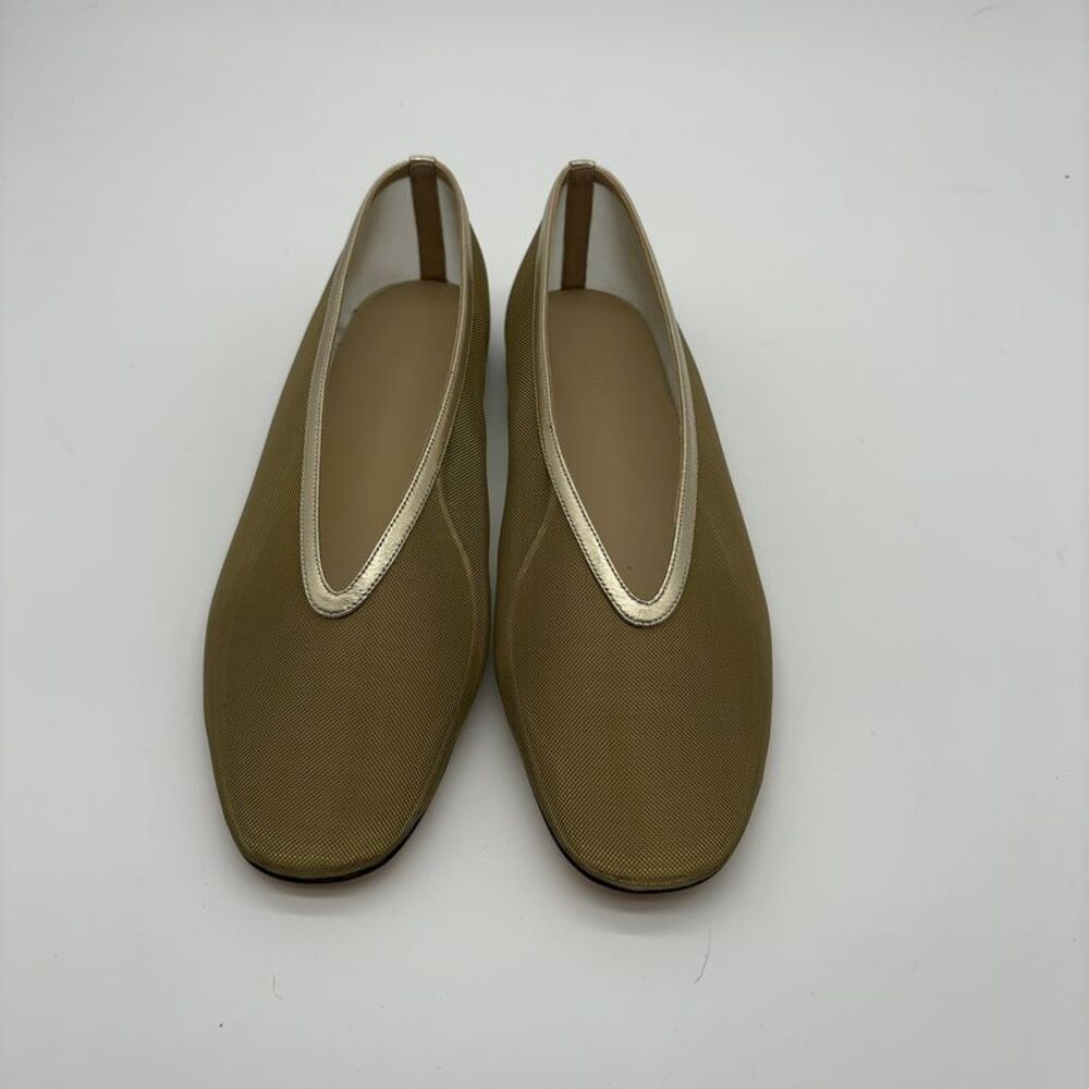 Le Monde Beryl Flats